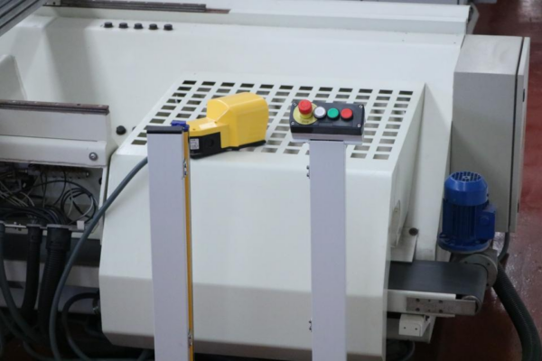 CNC 4 EJES SCM MODELO RECORD 240 TV