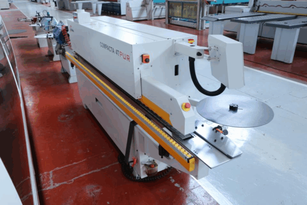 CHAPADORA COMPACTA E4T PUR
