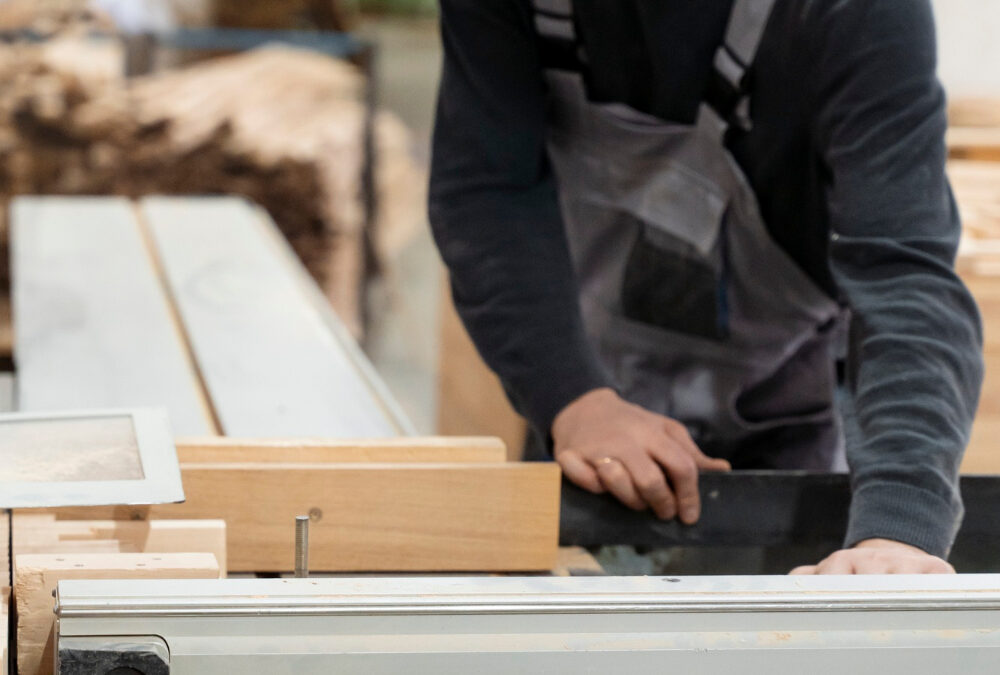 Maquinaria para trabajar la madera: innovación y experiencia con el respaldo de Maquinaria Gimeno