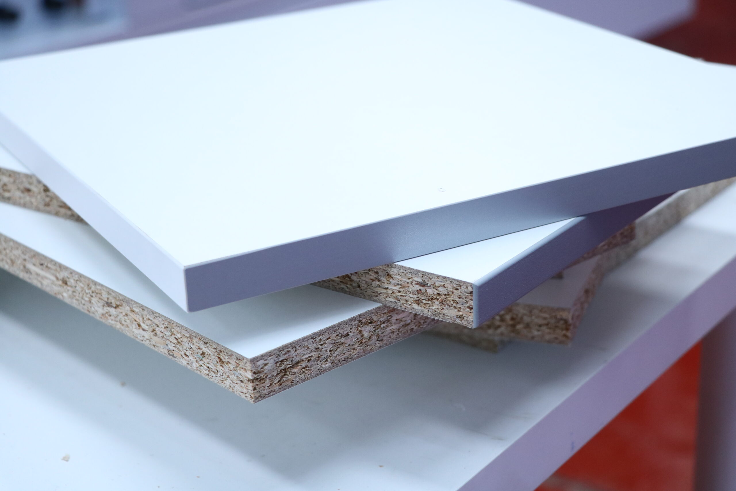 Maquinaria industrial para madera: cómo reducir los tiempos de preparación y mejorar la producción